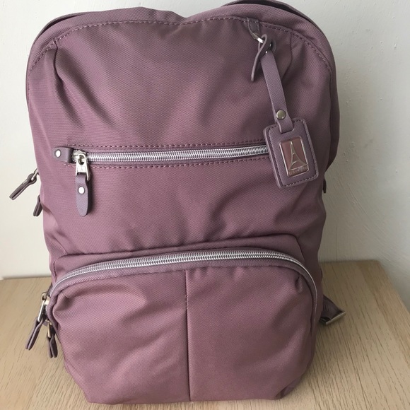 travelpro pathways laptop backpack